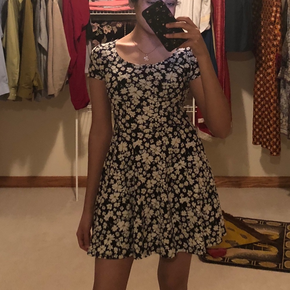 Forever 21 Floral Spring mini Dress Small